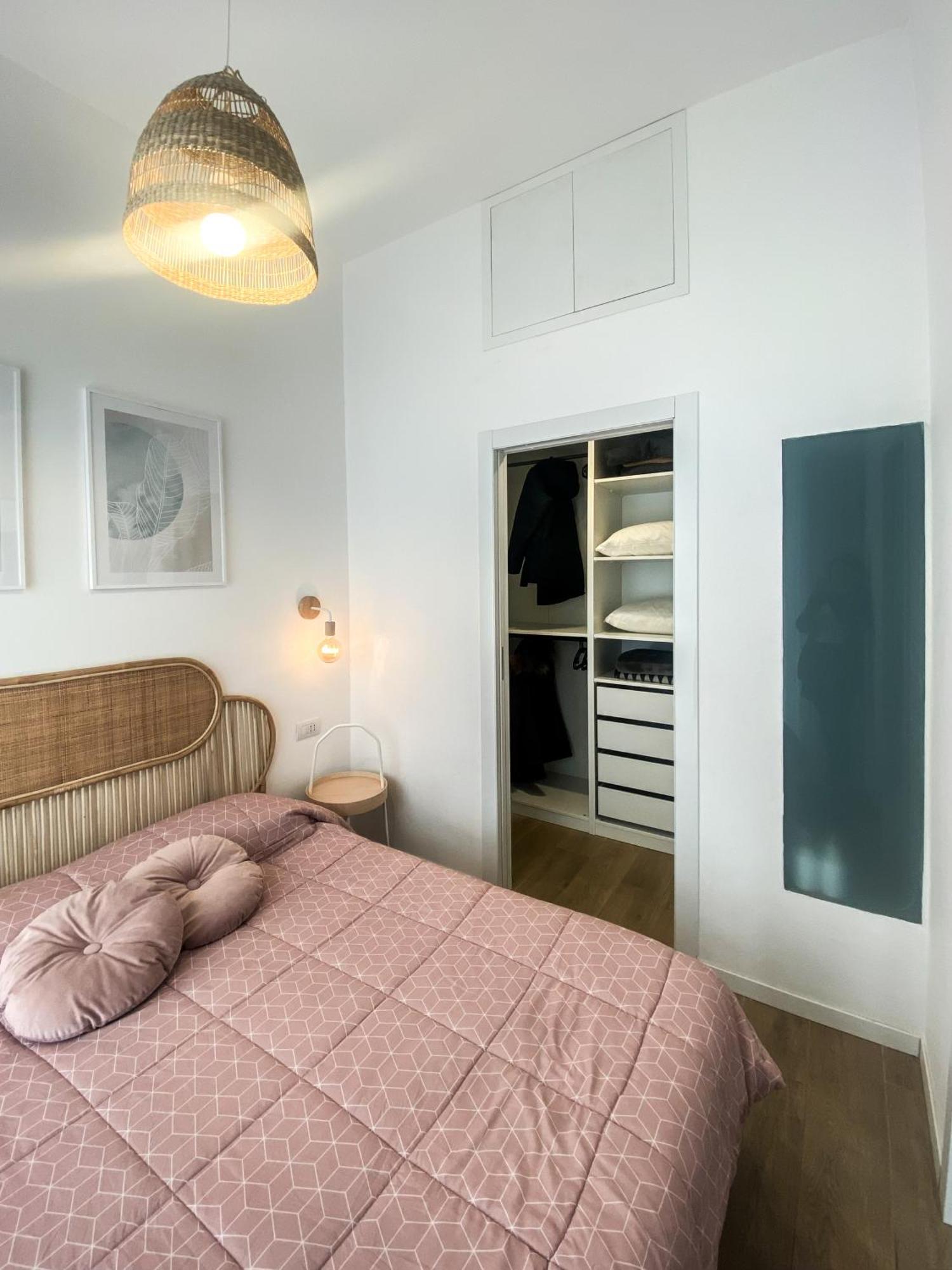 Molino Cozy Apartment With Park View In Downtown Milano Exterior photo